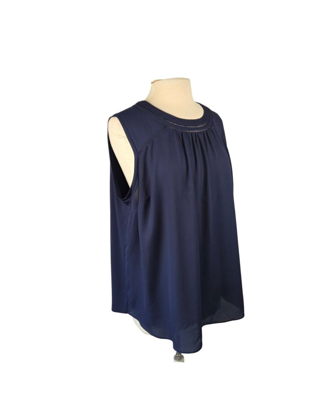 41 Hawthorn Lightweight Sleeveless Round neck Blouse Navy Size 2X